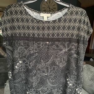 EUC Dana Buchman shirt-sleeve women’s top, sz M